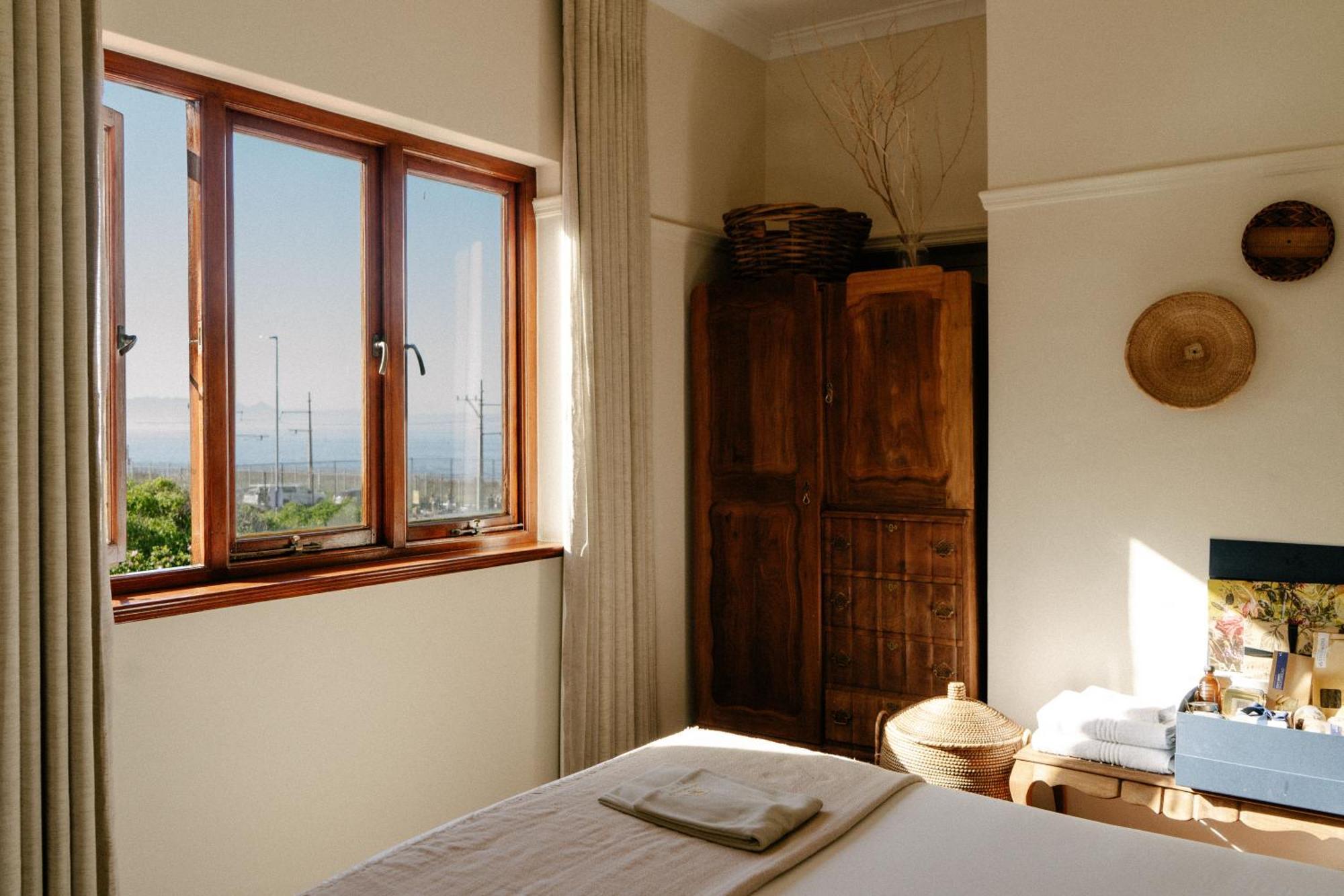 Sonnekus Boutique Hotel & Bistro In St James المظهر الخارجي الصورة